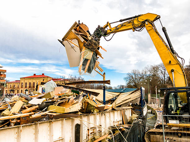 Best Garage Cleanout Services  in Peculiar, MO